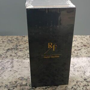 RADIO FREQUENCY SKIN TIGHTENING FACIAL MACHINE -MASSAGE LIGHT THERAPY-NEW-SEALED